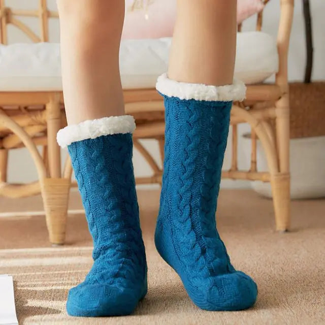 Cozy Cable Knit Sherpa-Lined Socks